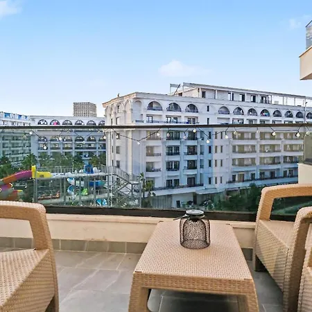 Omaco Apartmán Golem (Tirana)